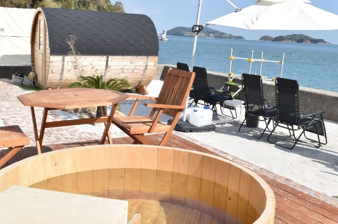 檜風呂&ウッドデッキスペース