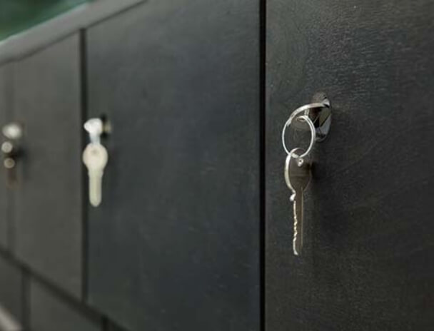 シャワールームのご利用について